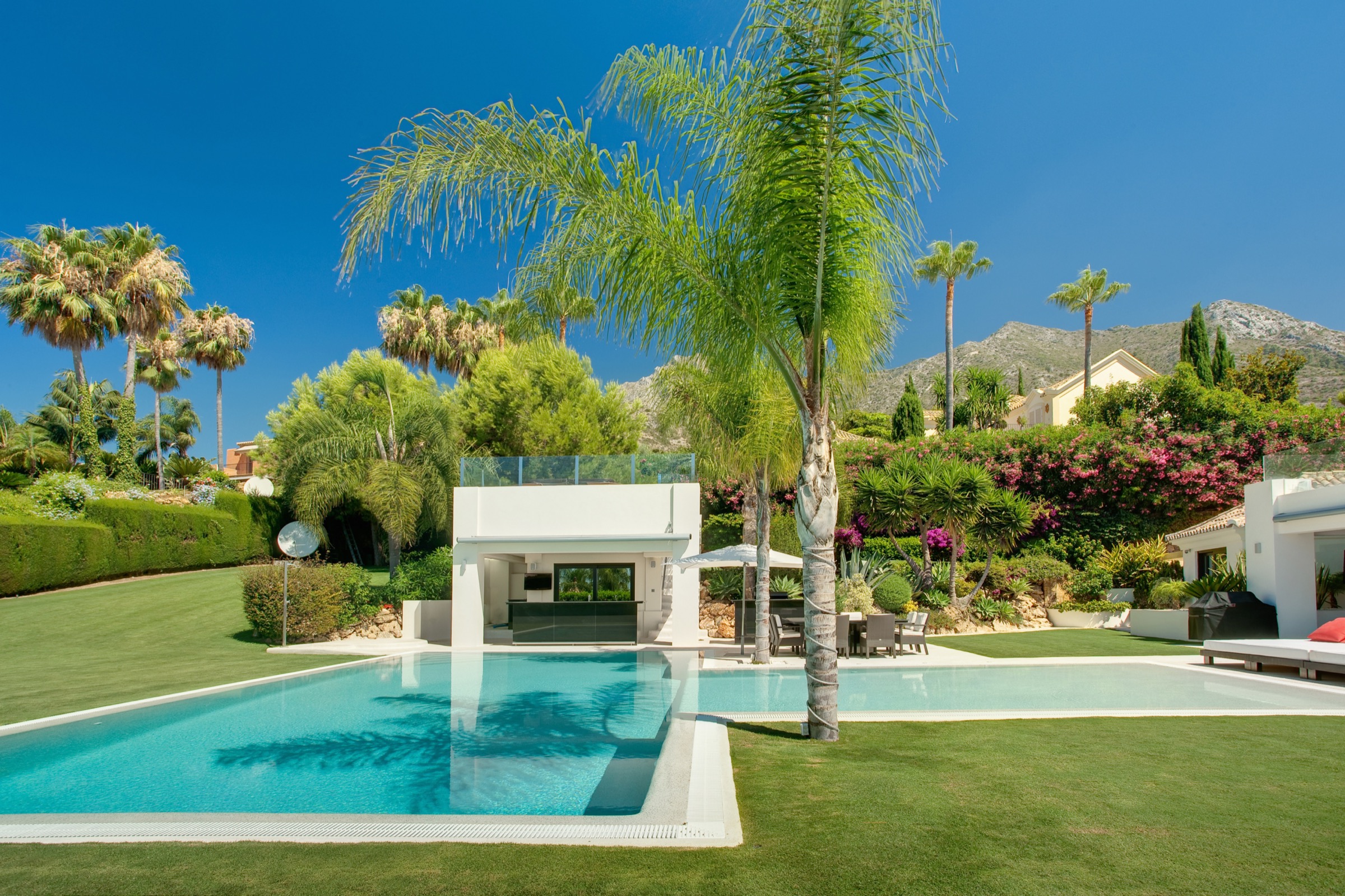 Pool with island views in Mallorca